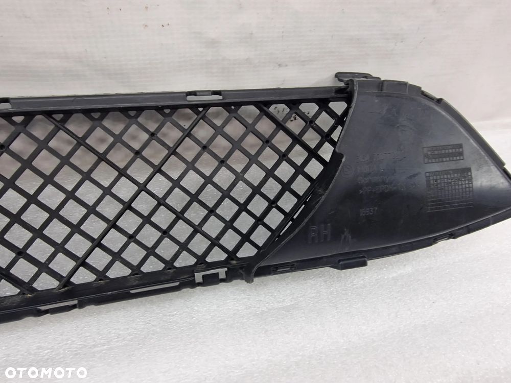 BMW E84 X1 10-15 KRATKA ŚRODKOWA , NR 51117303752 / 7303752 , NR AUKCJI KR520 - 8