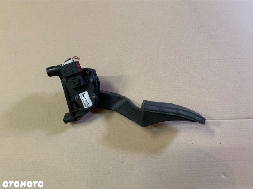 9202341 potencjometr pedał gazu Opel astra h 3 III - 1