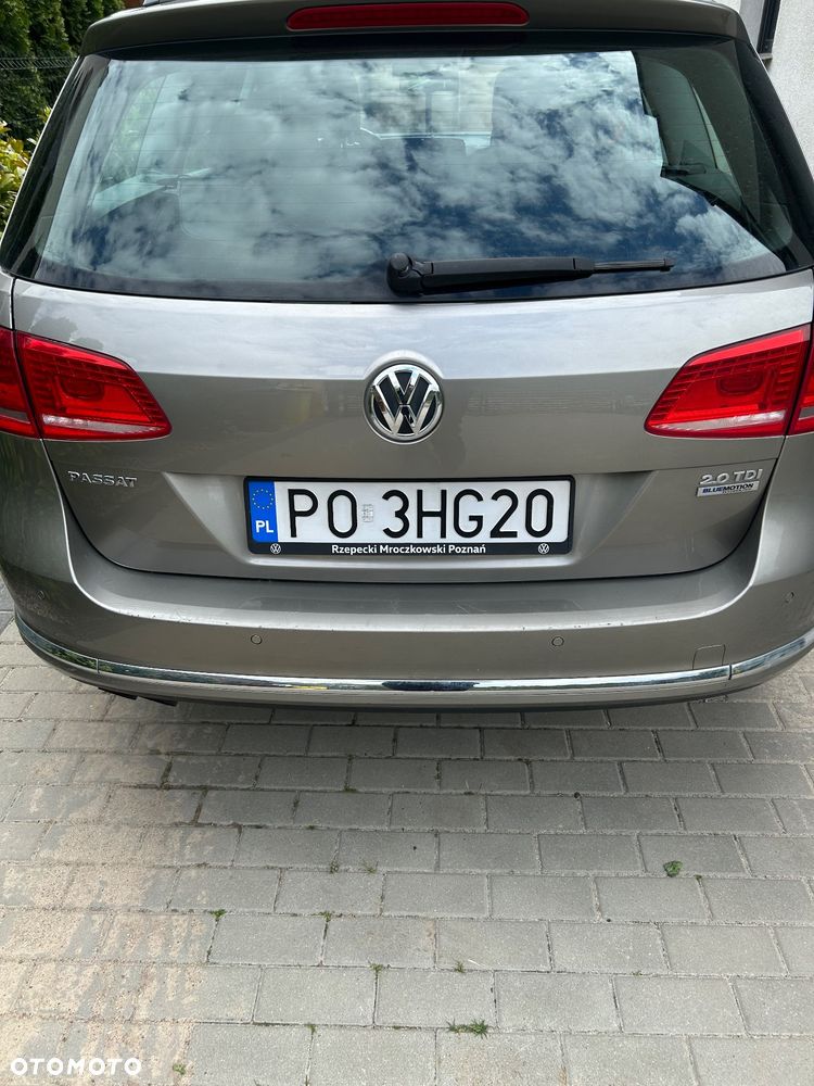 Volkswagen Passat 2.0 TDI Comfortline DSG - 15