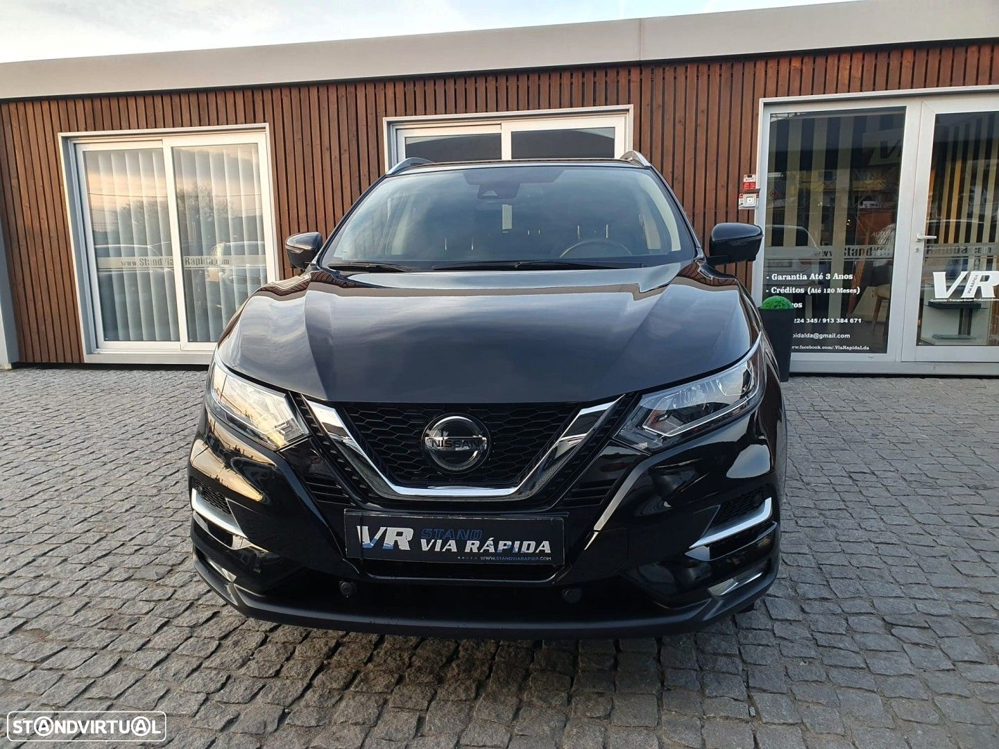 Nissan Qashqai 1.3 DIG-T N-Connecta J18 - 3