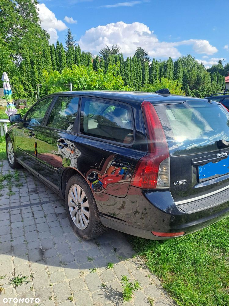 Volvo V50 - 2