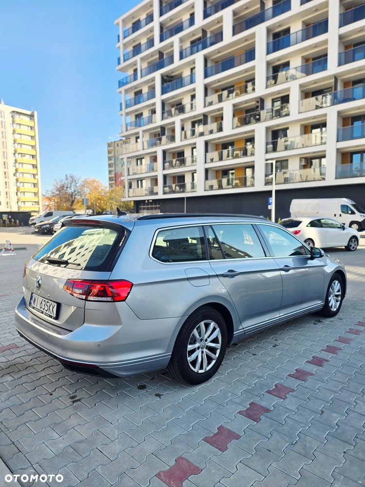 Volkswagen Passat 2.0 TDI BMT Comfortline DSG - 9