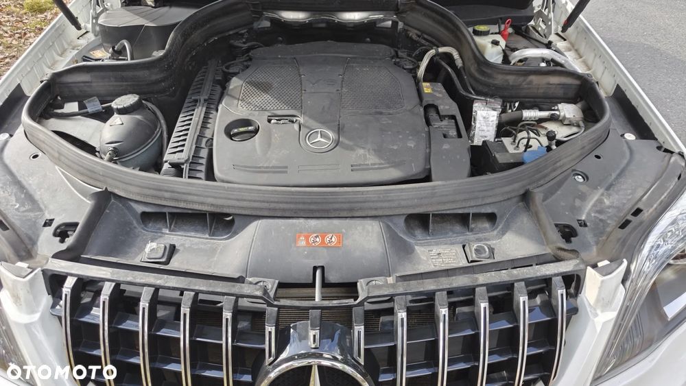 Mercedes-Benz GLK 350 4Matic (BlueEFFICIENCY) 7G-TRONIC - 22