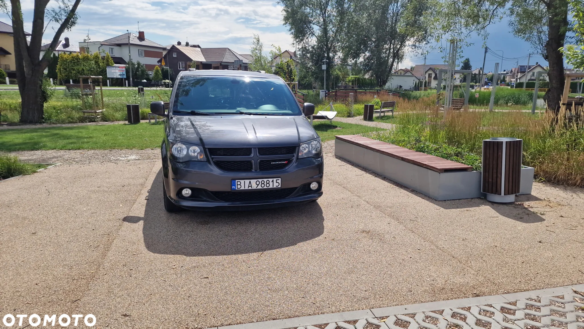 Dodge Grand Caravan - 7