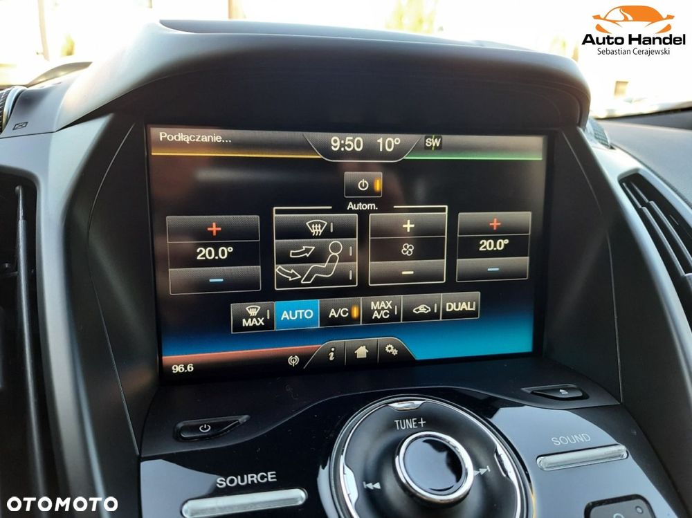 Ford Kuga 1.5 EcoBoost 2x4 Titanium - 20