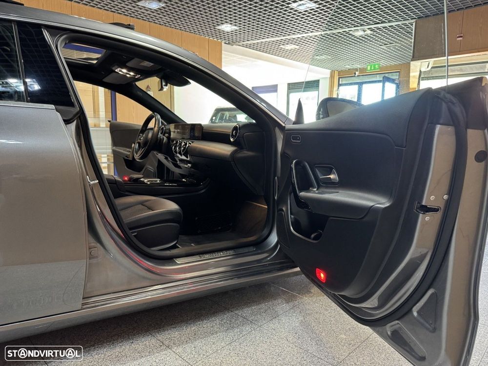 Mercedes-Benz CLA 180 d Shooting Brake Progressive Aut. - 35