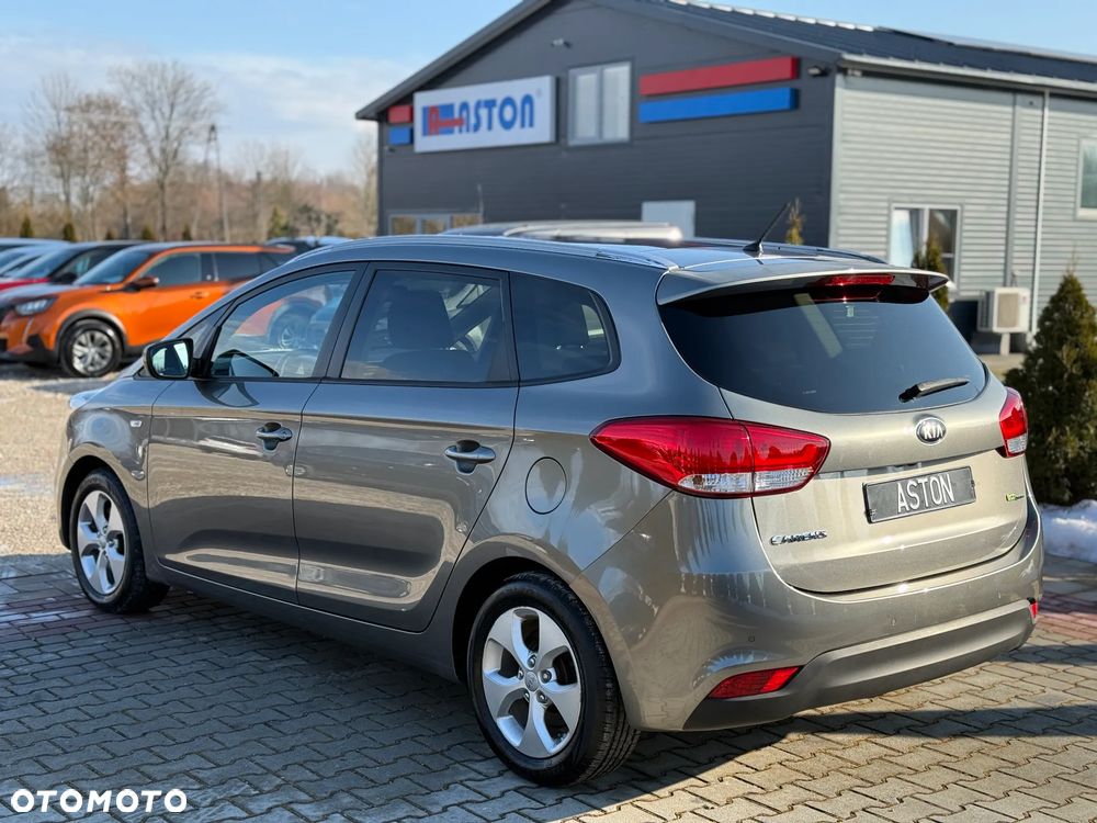 Kia Carens 1.7 CRDi L - 10
