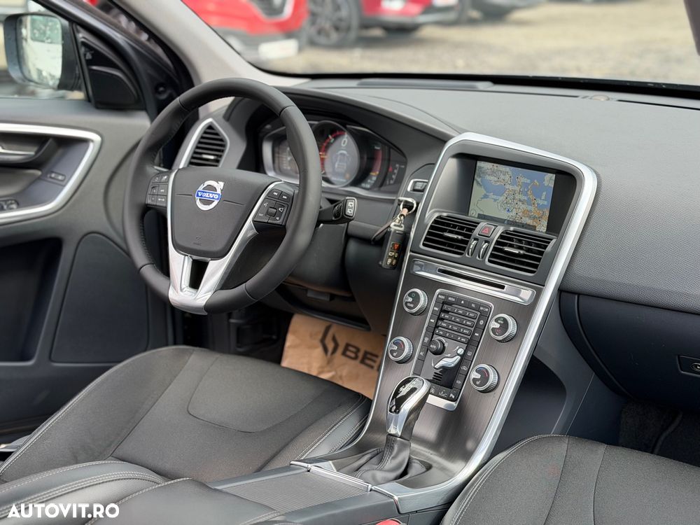 Volvo XC 60 D4 Geartronic Summum - 7
