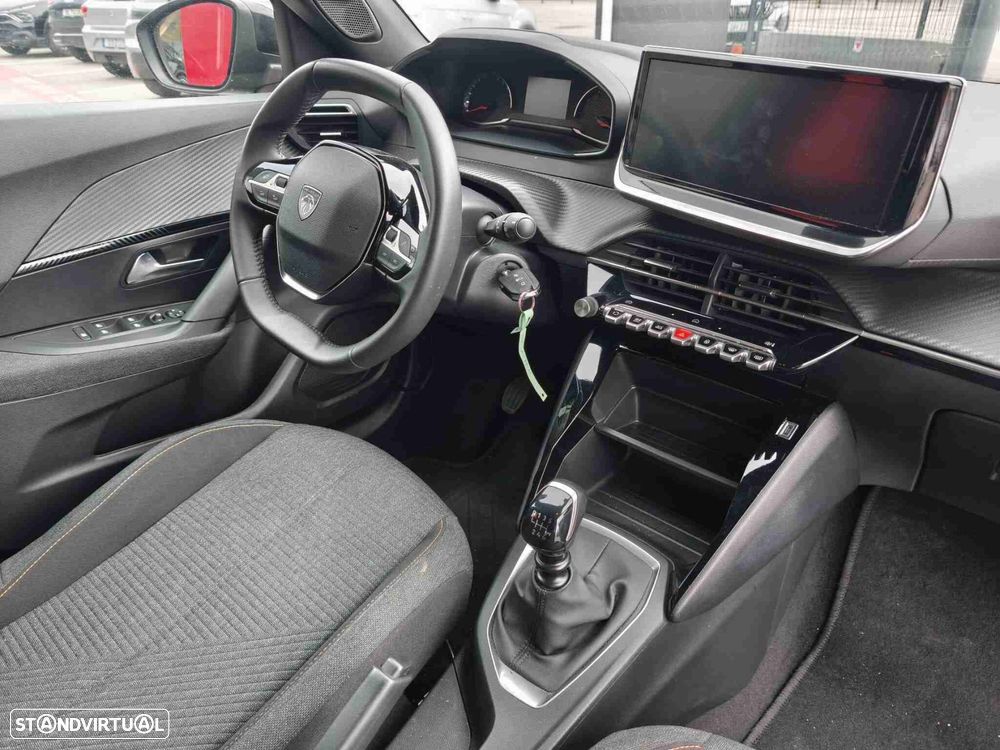 Peugeot 2008 1.2 PureTech Style - 13