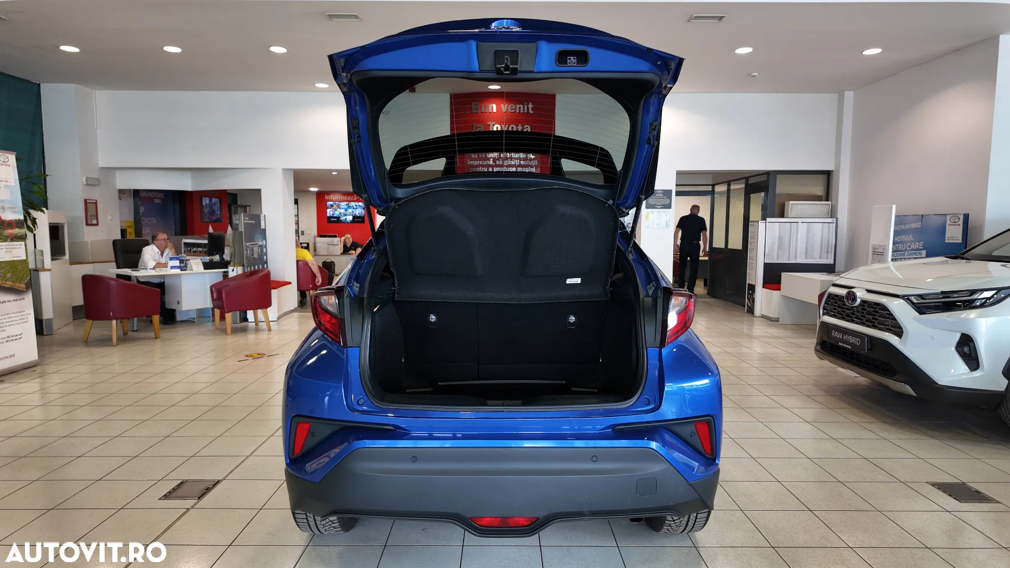 Toyota C-HR 1.8 HSD 122 CP 4x2 CVT C-ult Style bi-tone - 32