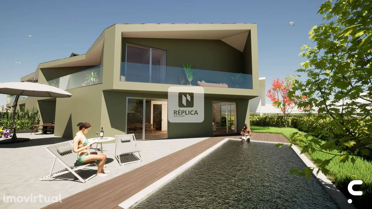 Moradia T3+1 em Canidelo a escassos metros da linha de mar - Grande imagem: 3/53