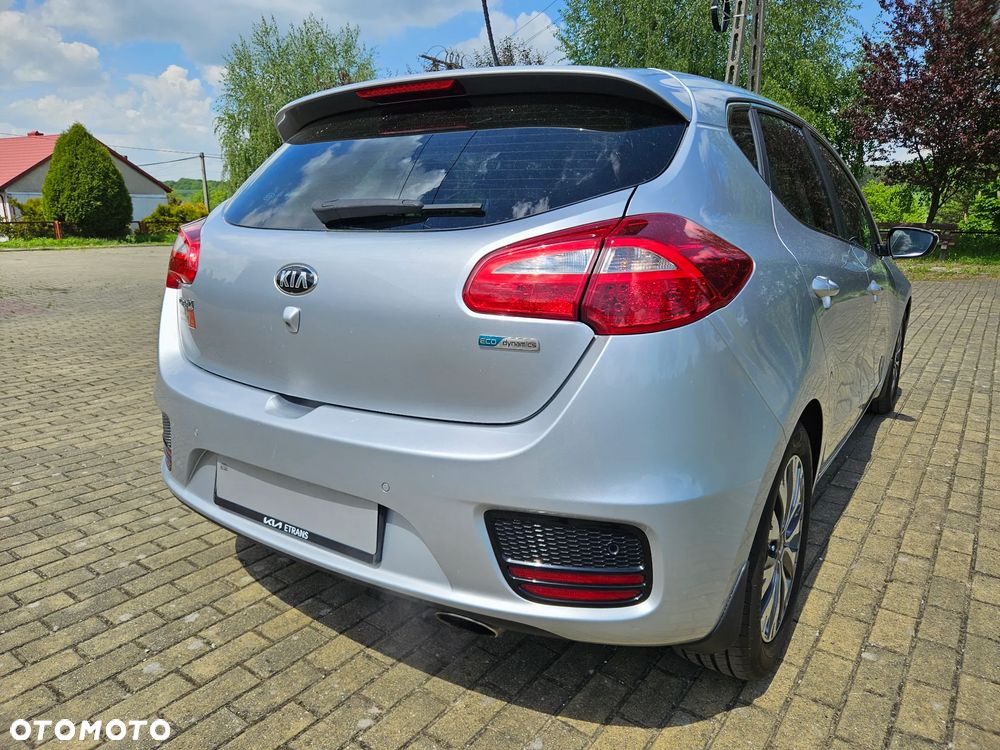 Kia Ceed 1.6 GDI L Business Line - 8