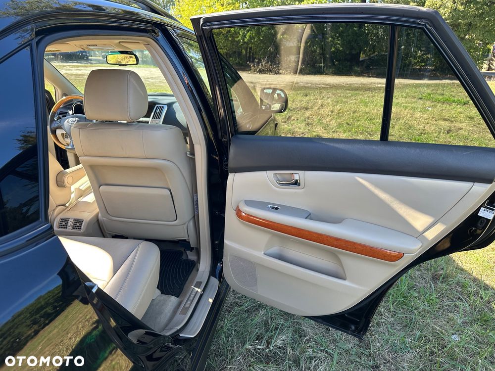 Lexus RX - 26