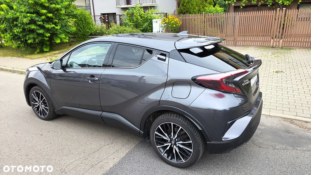 Toyota C-HR Business-Edition - 4