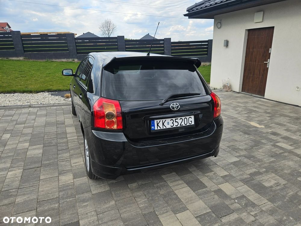 Toyota Corolla 1.4 D-4D Luna - 7