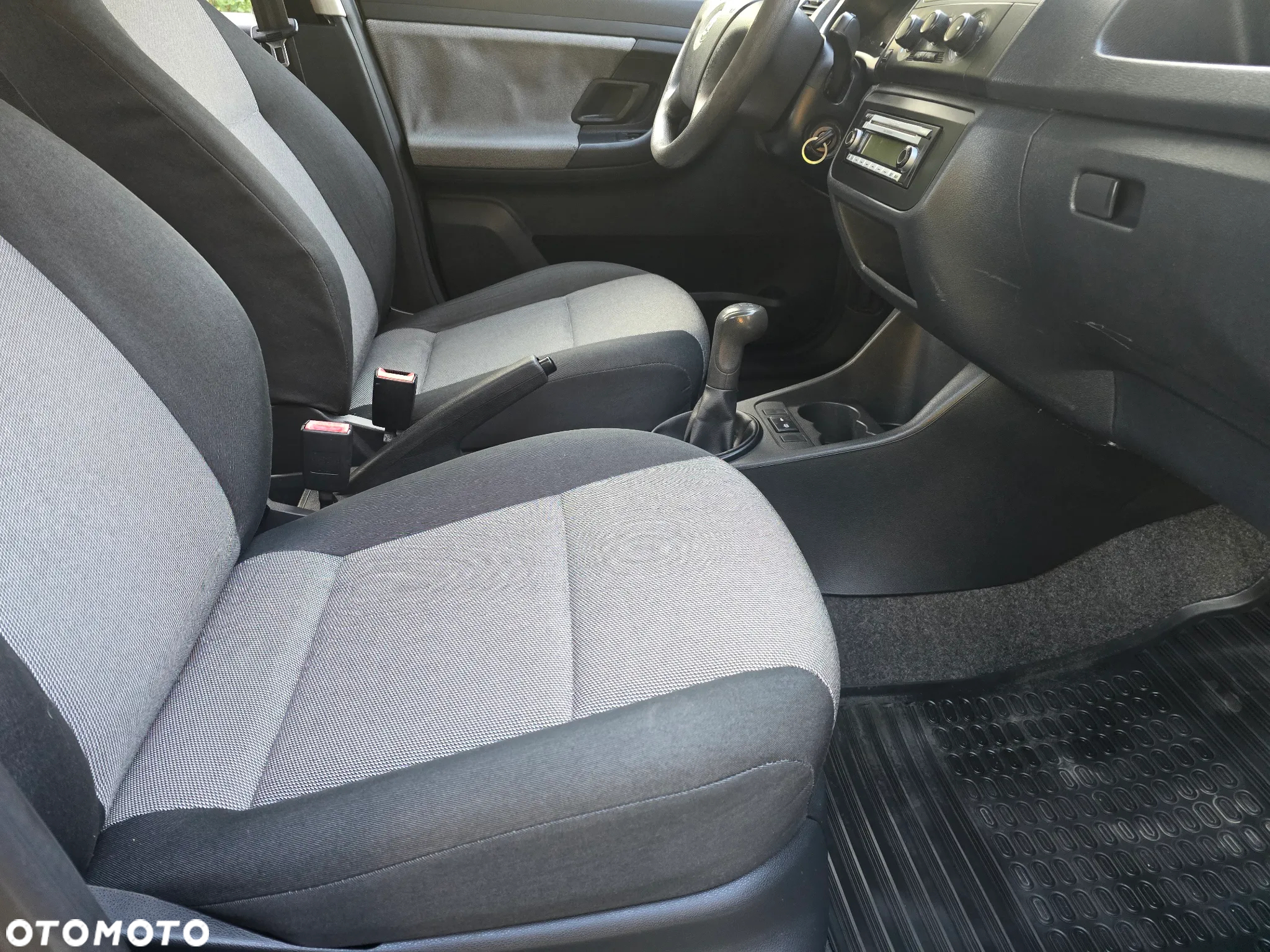Skoda Roomster 1.2 12V Elegance - 23