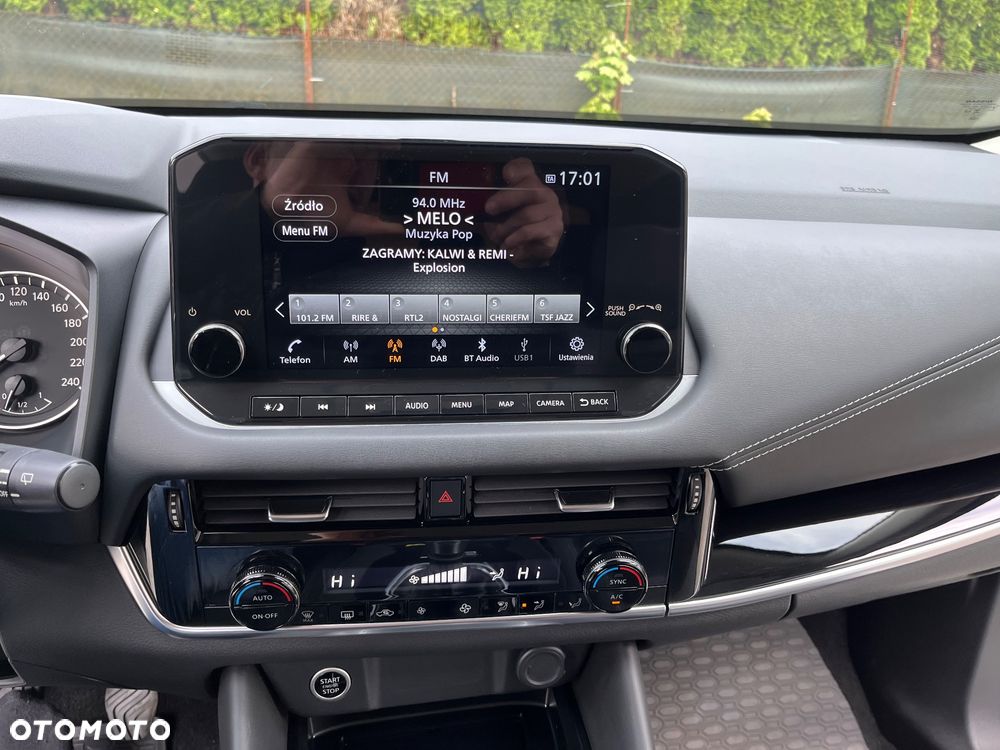 Nissan Qashqai 1.3 DIG-T N-Connecta EU6d - 22