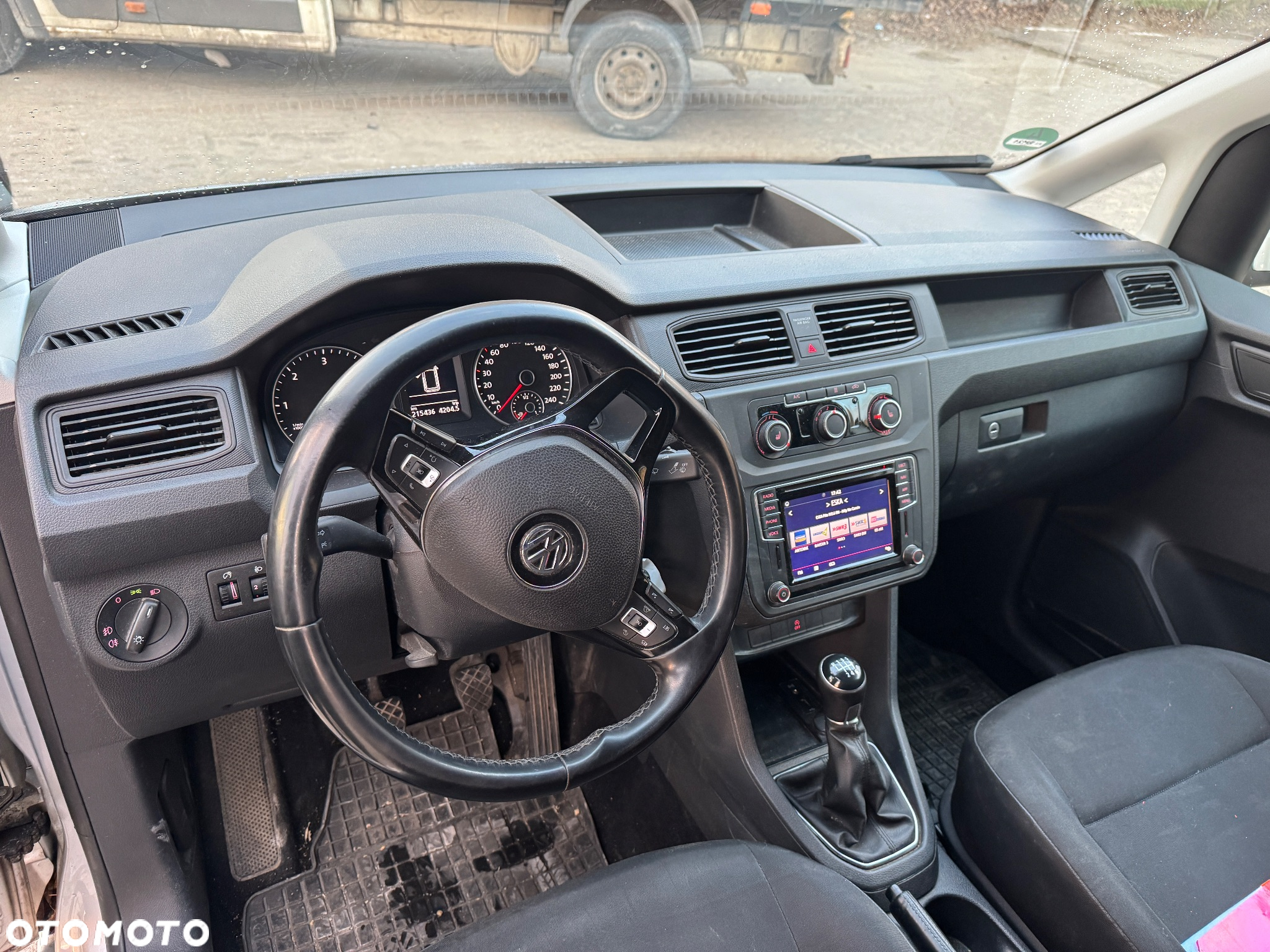 Volkswagen Caddy - 19