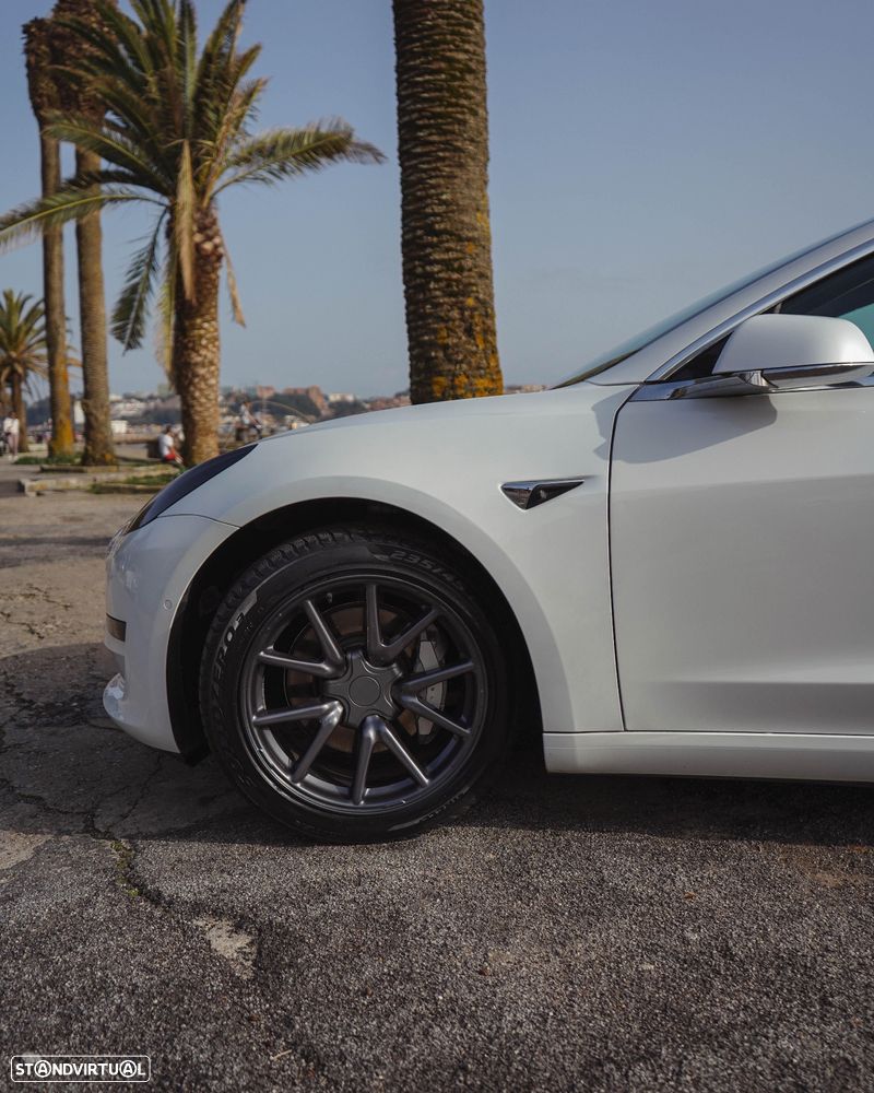 Tesla Model 3 Standard Range Plus RWD - 11
