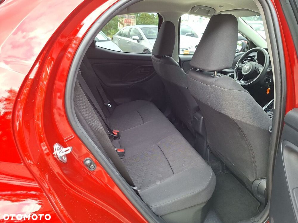 Toyota Yaris Hybrid 1.5 Style - 11