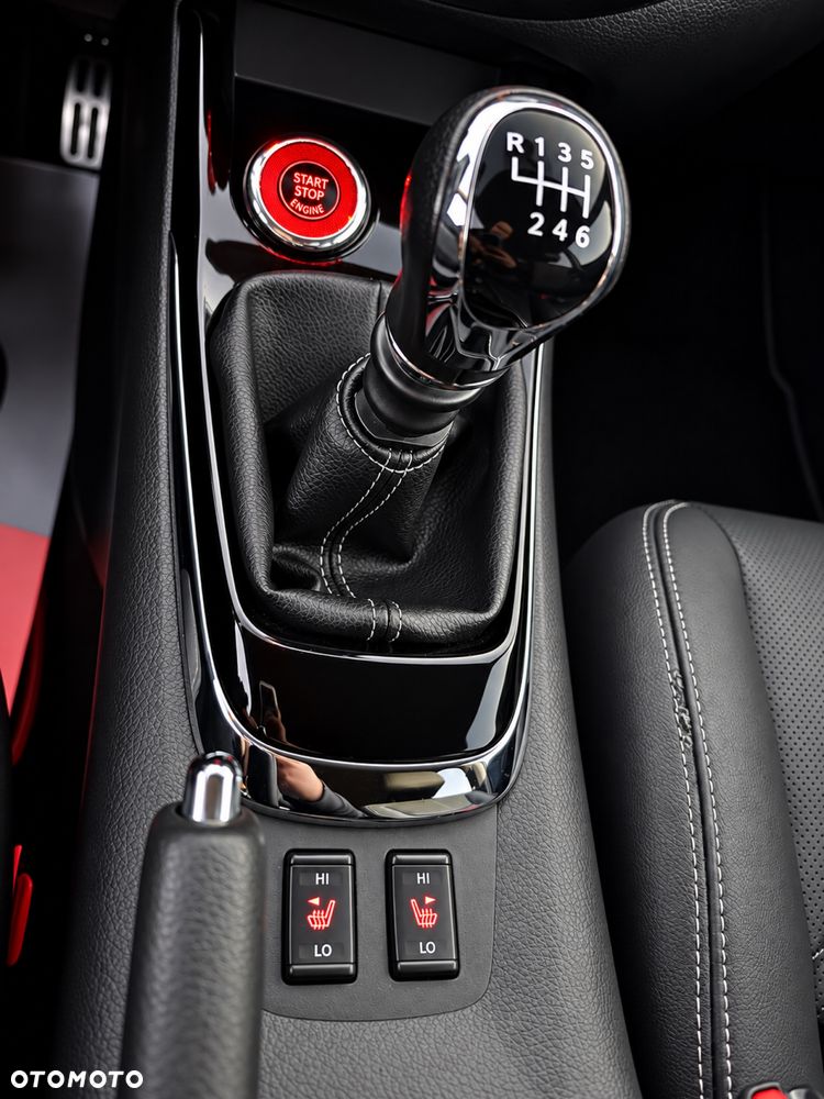 Nissan Pulsar - 6