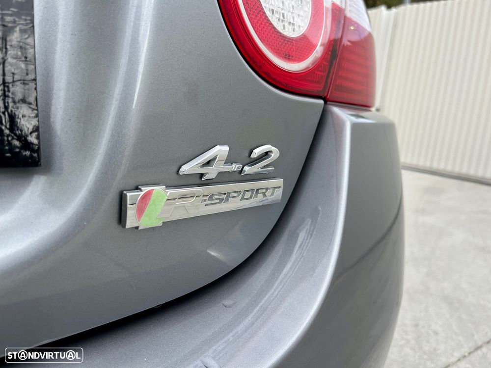 Jaguar XK 4.2 V8 Coupé - 10