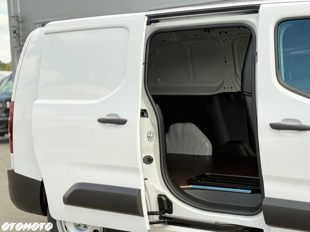 Opel COMBO - 8