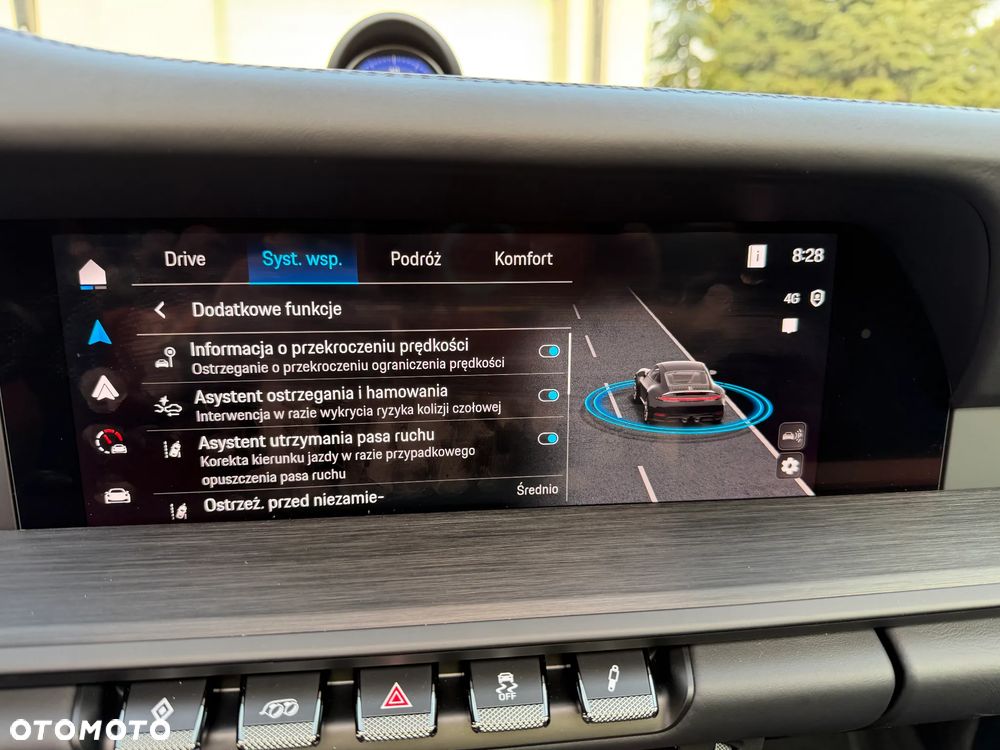 Porsche 911 Carrera GTS PDK - 29