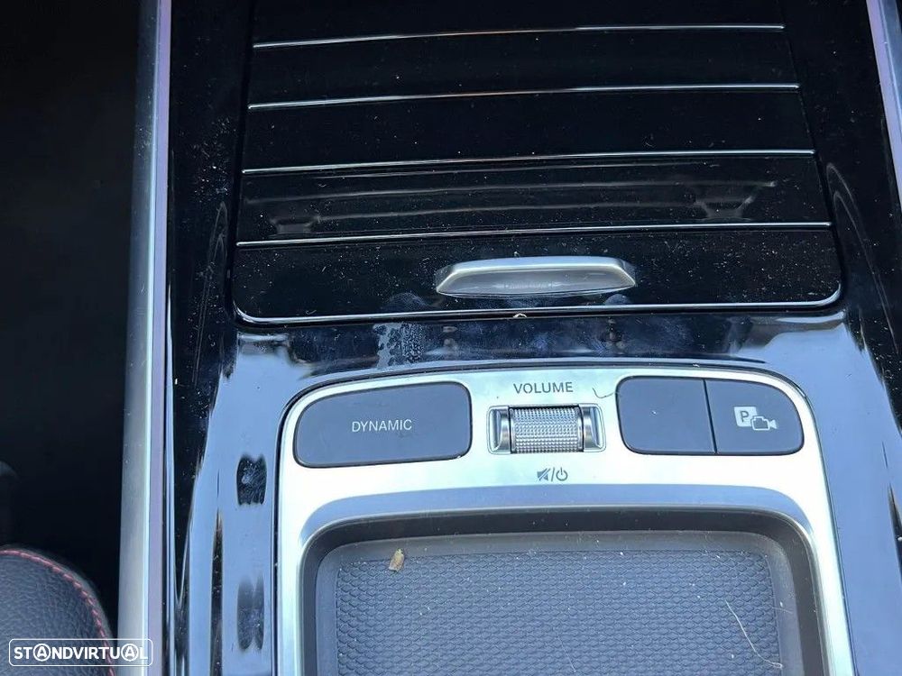 Mercedes-Benz GLB 200 AMG Line - 18