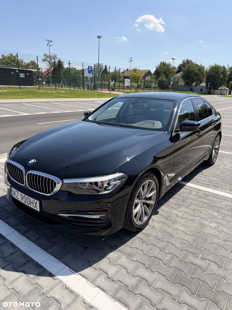 BMW Seria 5 520d xDrive - 1
