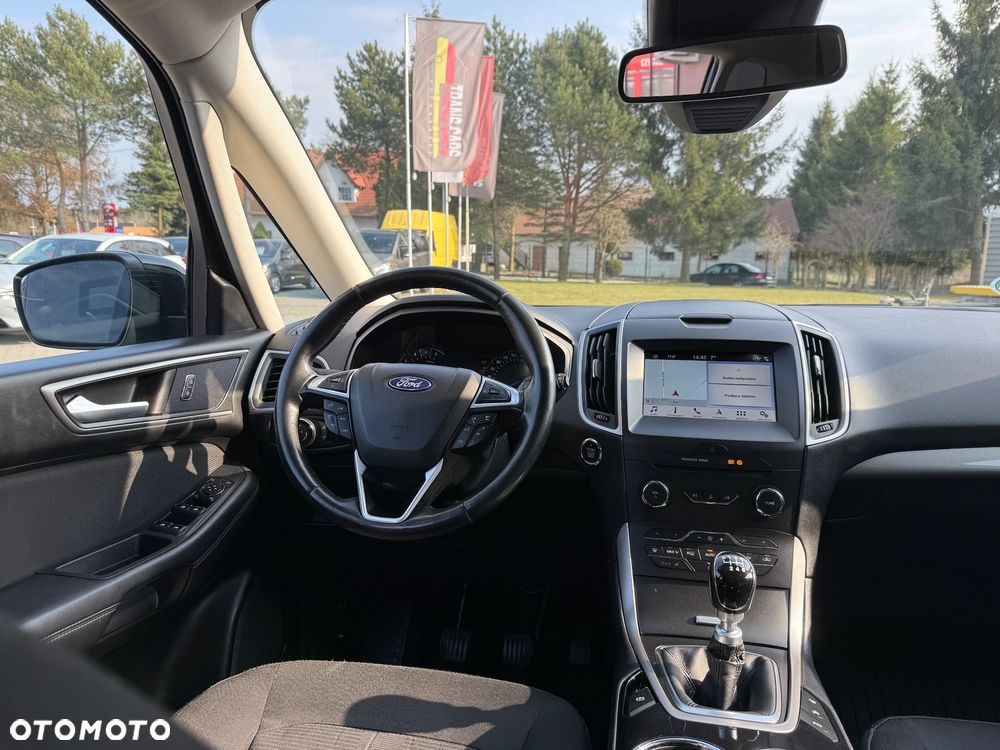 Ford Galaxy - 14