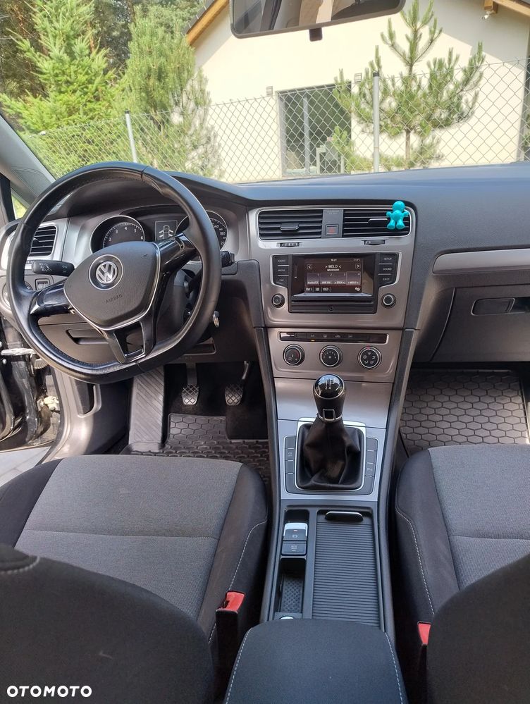 Volkswagen Golf 1.2 TSI BMT Comfortline - 5