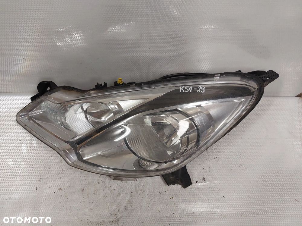 .  LAMPA PRZOD PRZEDNIA LEWA CITROEN DS3 - 2