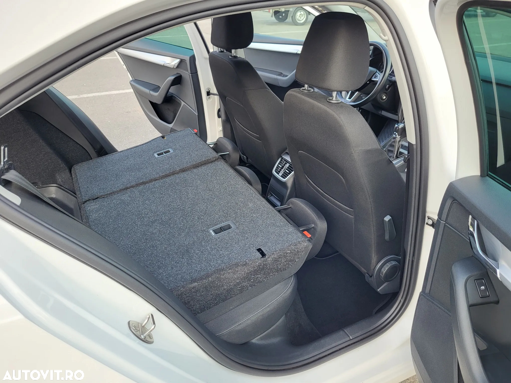 Skoda Octavia 1.6 TDI Ambition - 24