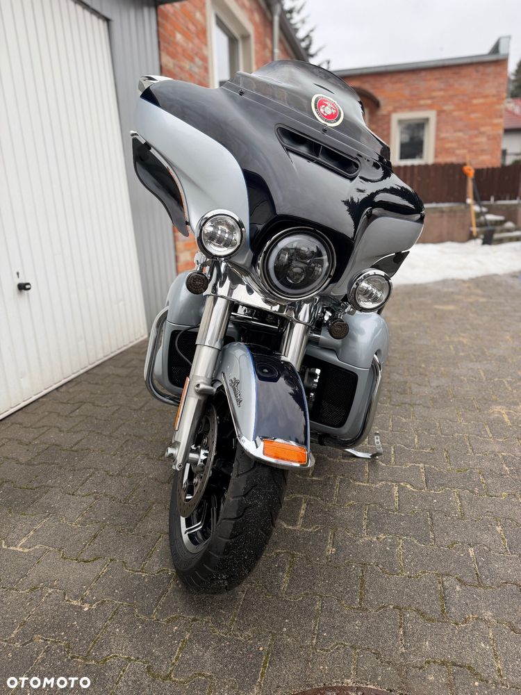 Harley-Davidson Touring Electra Glide - 19