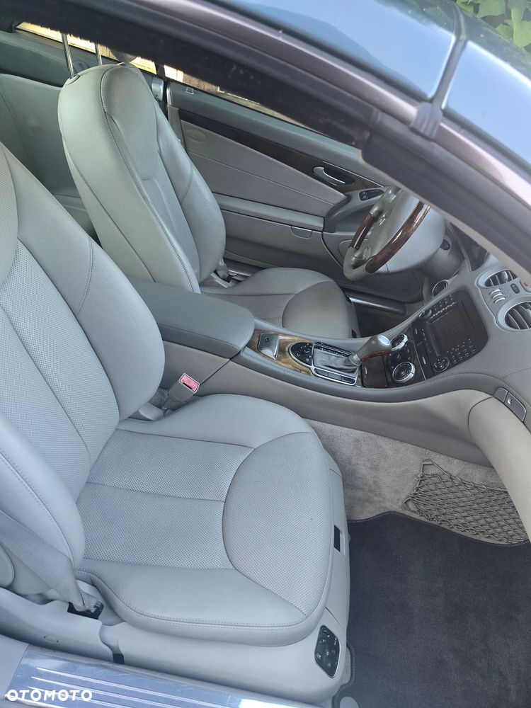 Mercedes-Benz SL 500 7G-TRONIC - 5