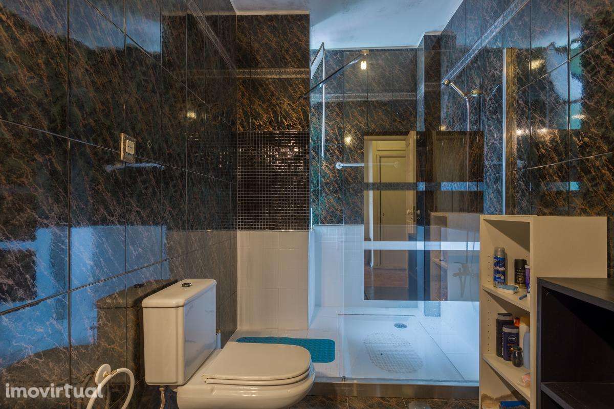Quarto - localizado em Paranhos Porto - Grande imagem: 5/28
