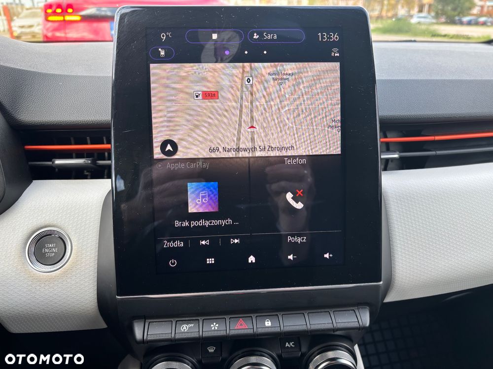 Renault Clio 1.0 TCe Techno - 12