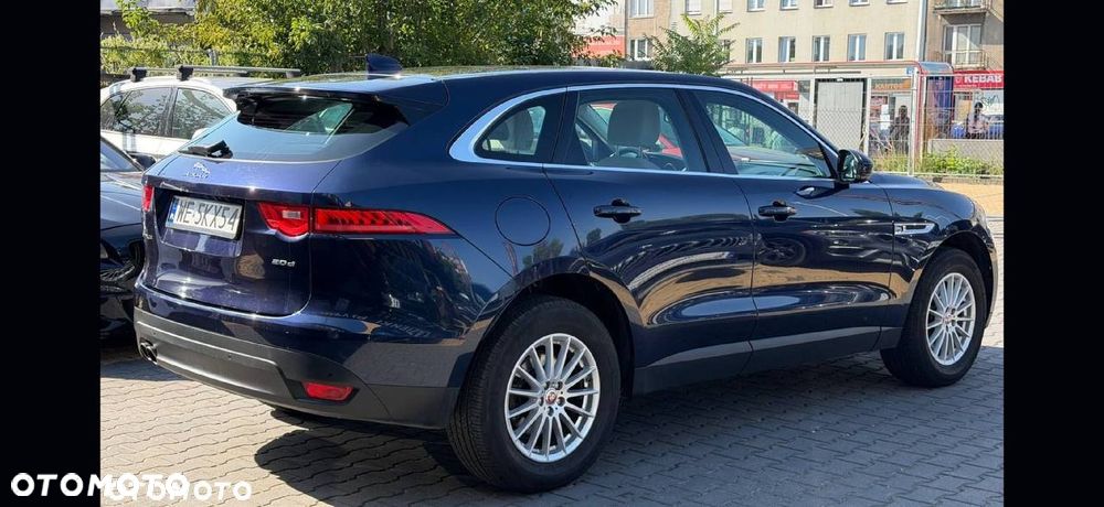 Jaguar F-Pace - 6