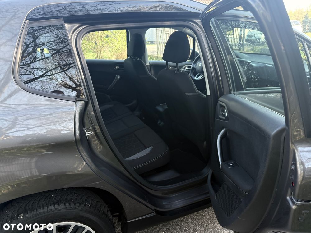 Peugeot 2008 PureTech 110 Stop&Start Allure - 25