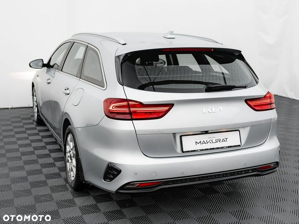 Kia Ceed 1.5 T-GDI M - 5