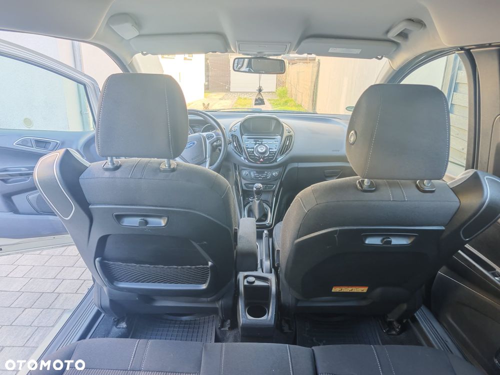 Ford B-MAX - 17