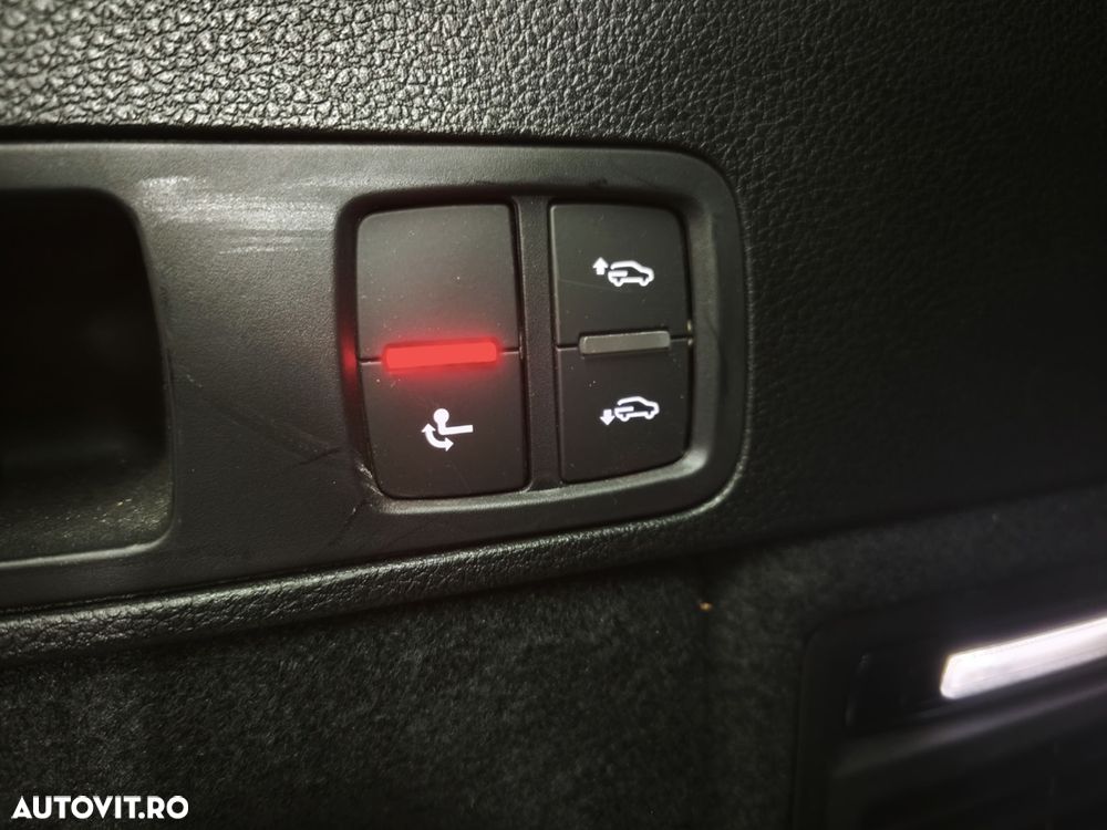 Audi Q5 40 TDI quattro S tronic MHEV S Line - 12