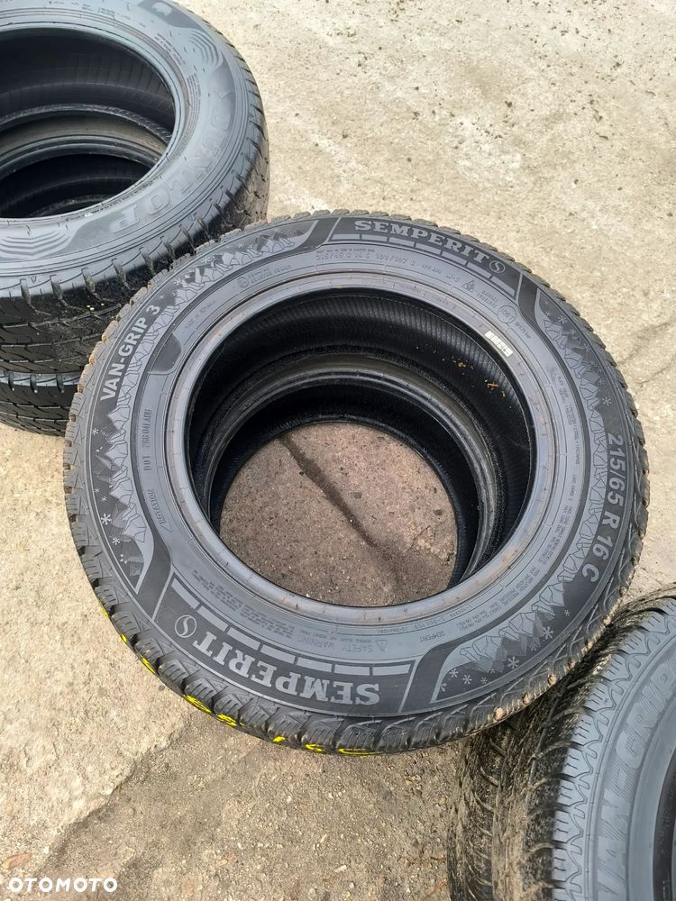 215/65R16C 16 C 109/107T Opony zimowe zima SEMPERIT VAN-GRIP 2 6mm VAN-GRIP 3 9mm Legnica ALU-RAD 215/65 - 10