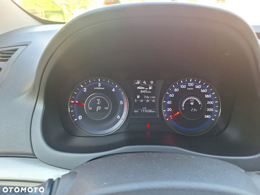 Hyundai i40 1.7 CRDi Comfort DCT - 10