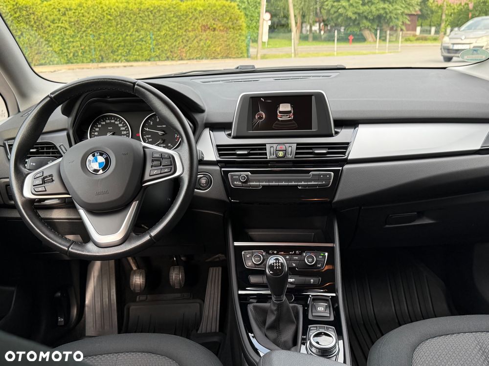 BMW Seria 2 - 29
