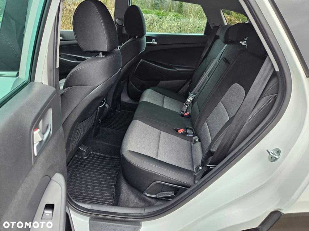 Hyundai Tucson - 24