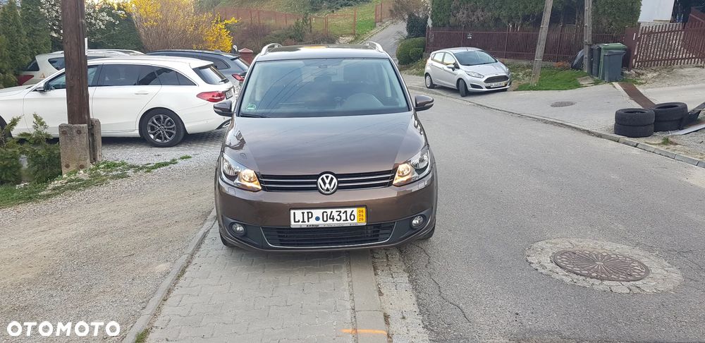 Volkswagen Touran 1.6 TDI DPF BlueMotion Technology DSG Cup - 2