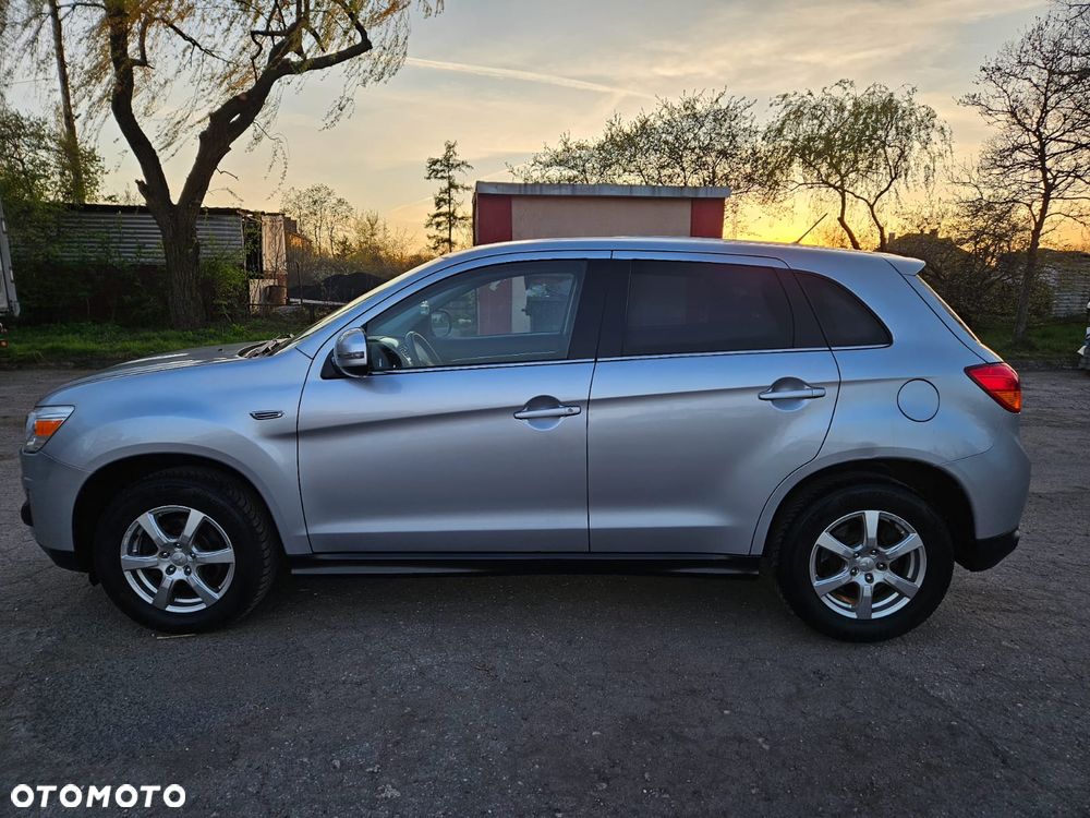 Mitsubishi ASX - 14