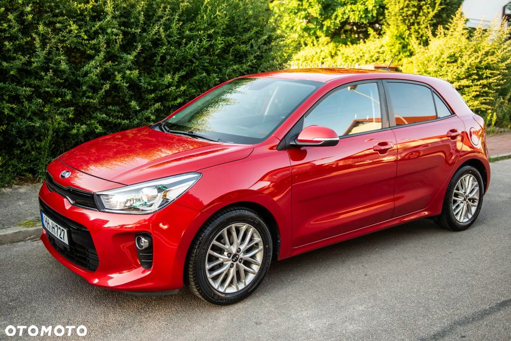 Kia Rio 1.4 Edition 7 - 10